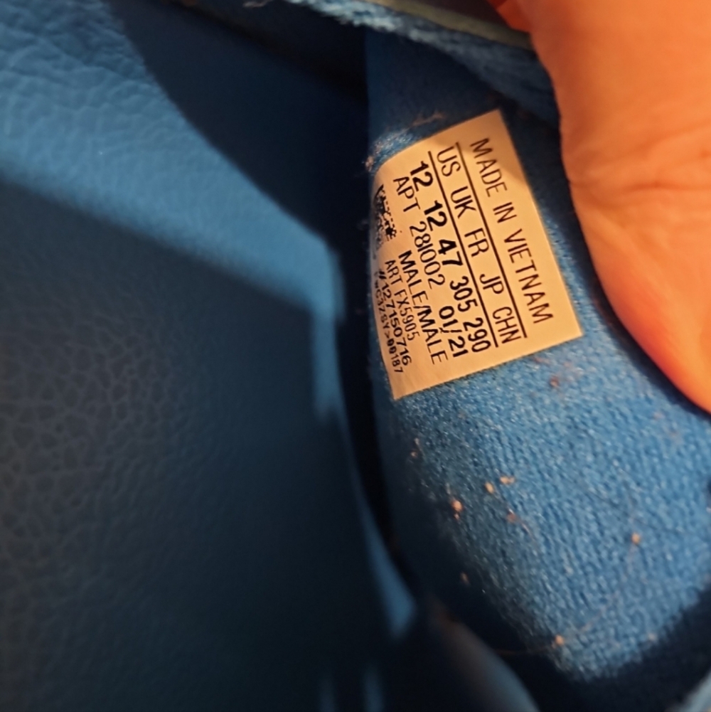 Adidas Trefoil Slides - Picture 6 of 6